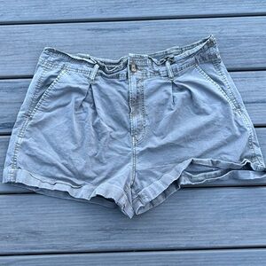 American Eagle; Original Y2K; Dull Olive/Grey; Super Stretch; Cargo Shorts; US16